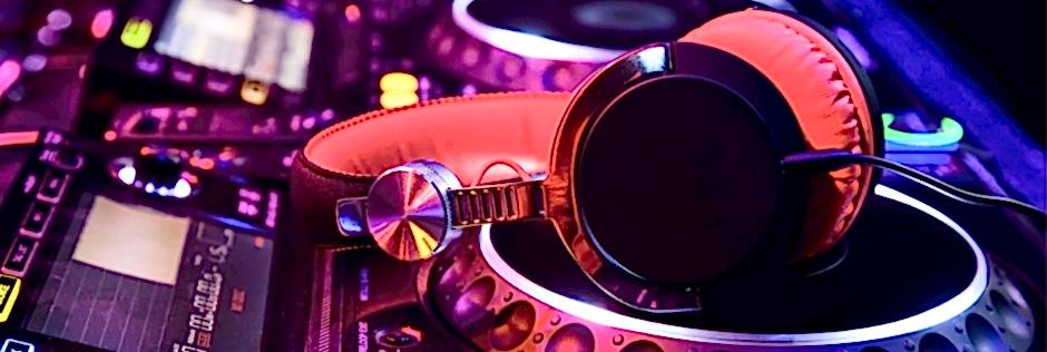 PİONEER DJ TÜRKİYE SERTİFİKALI  Temel Ve İleri Seviye Kurslar 31 Mart 2026 Tarihine Kadar 25.000 TL Yerine Sadece 20.000 TL  Ayrıntılı Bilgi İçin;  Bilgi Talep Formu  doldurun veya 0506 496 83 72 arayın